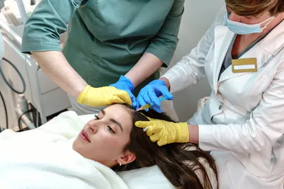 professional-mesotherapy-injection